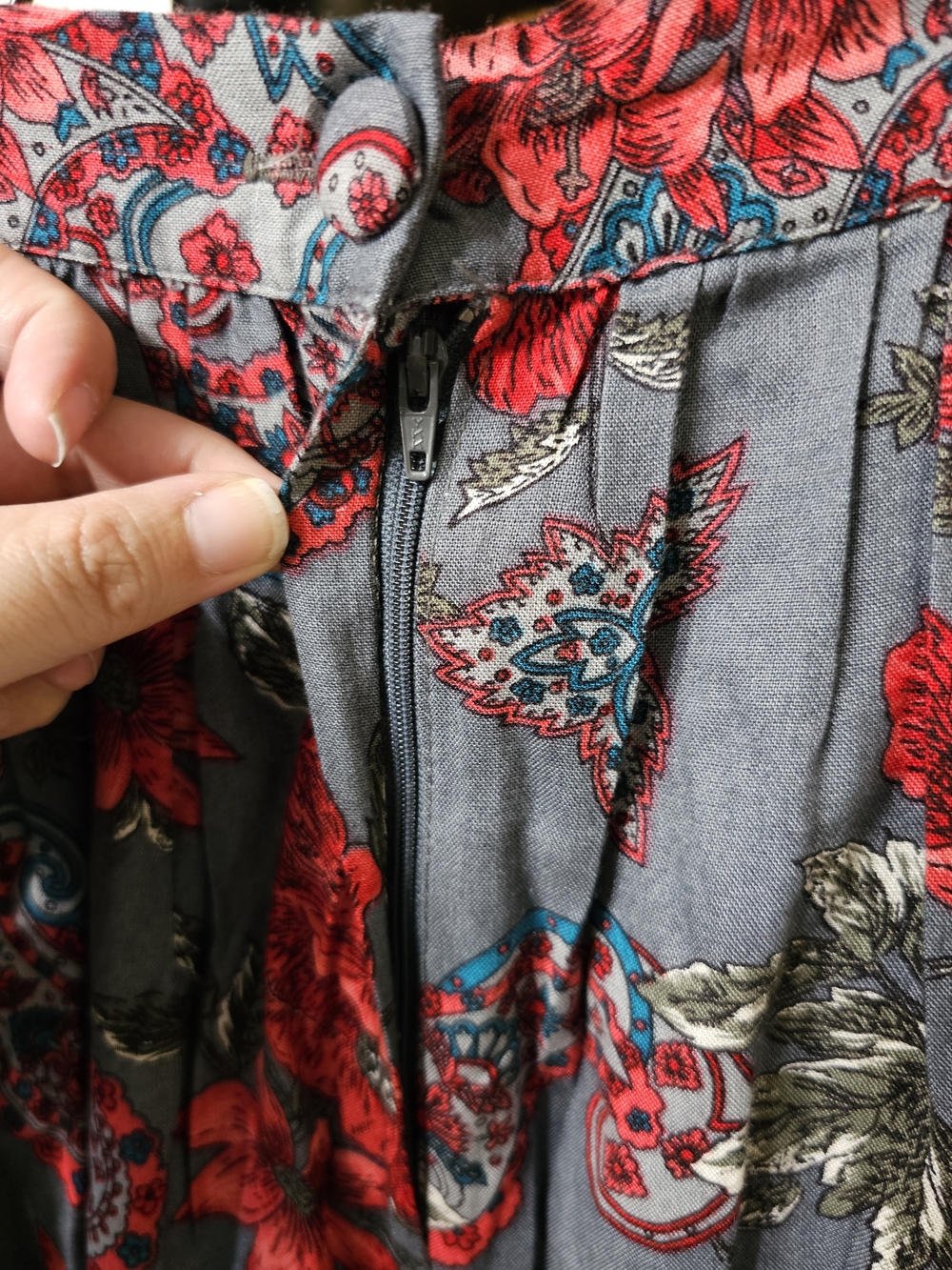 Floral Midi Skirt in Gray with Red Print, Made In The USA - Picture 4 of 8